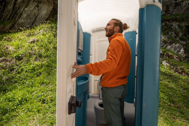 Portable Toilet Options We Offer in Lakeport, TX
