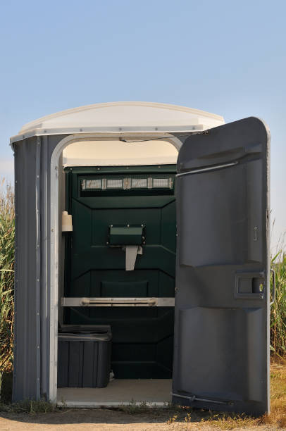 Portable bathroom rental in Lakeport, TX